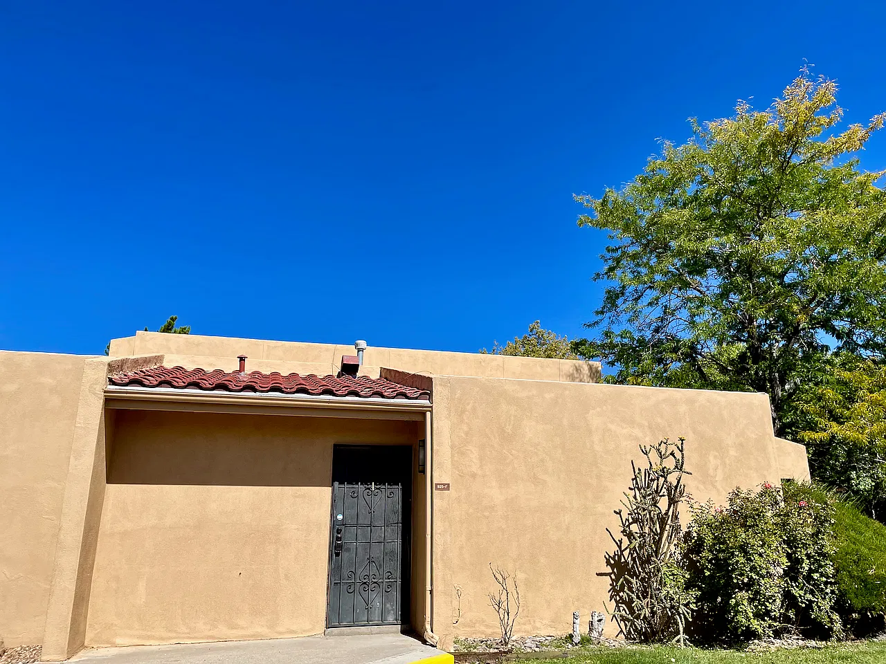 925 Country Club RR - F — Photo 1