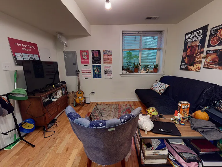 2025 N 17th St #1 — Photo 9