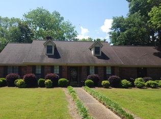 204 Greenbriar St, Starkville, MS 39759
