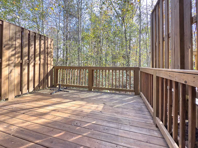 Turtle Creek Dr — Photo 42