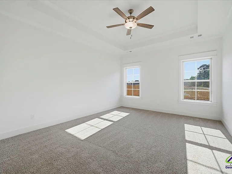 307 Willowbrook Ln — Photo 11