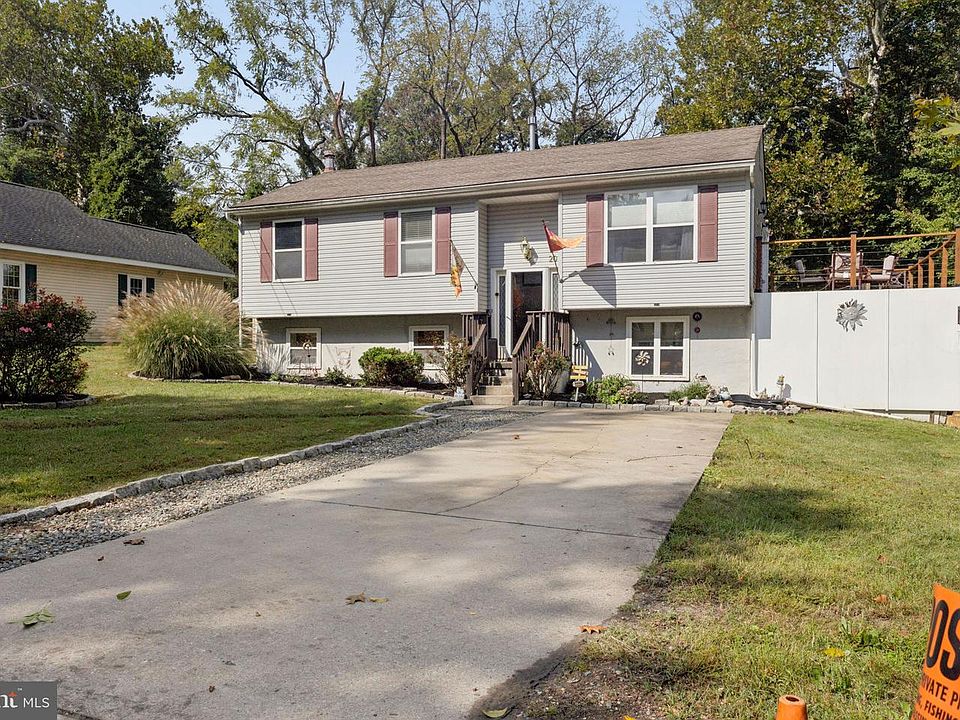 1st image of 20 Turner St
