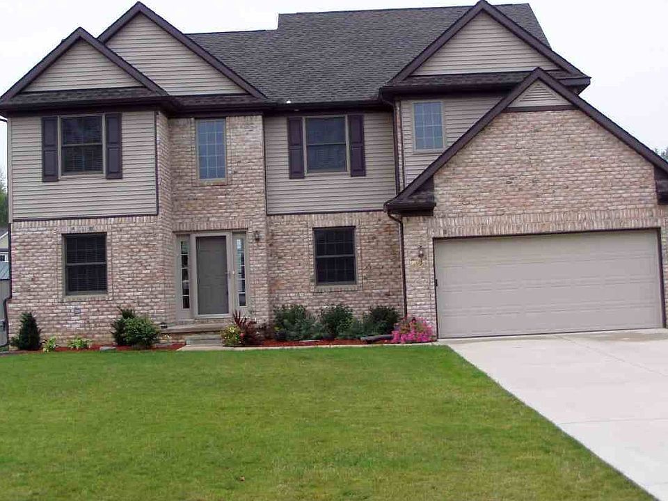 1st image of 2070 Daisy Ct