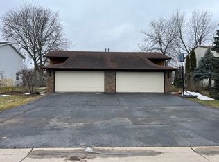 1923 N Whitney Dr #1921, Appleton, WI 54914