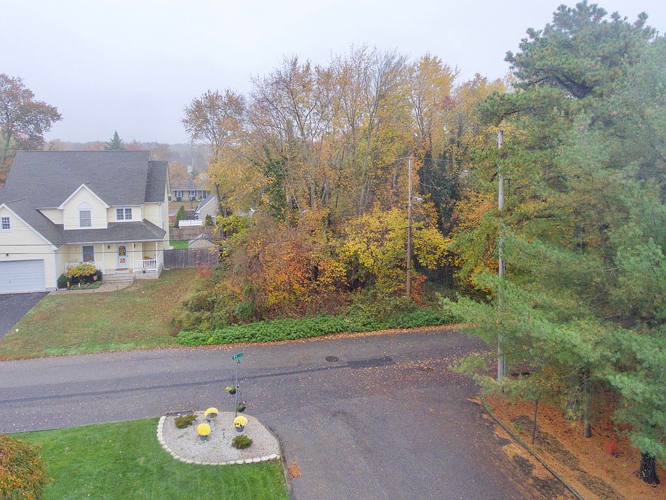 2nd image of 00 5th Avenue