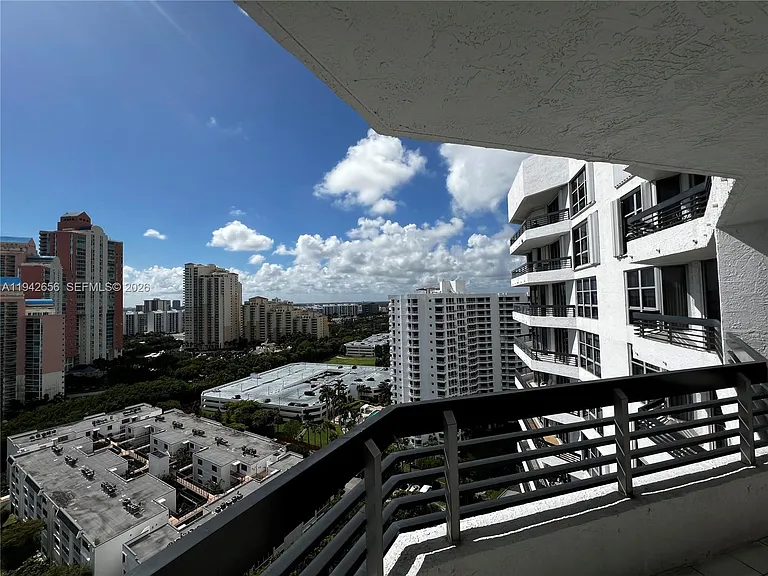 3400 NE 192nd St #2102 — Photo 3