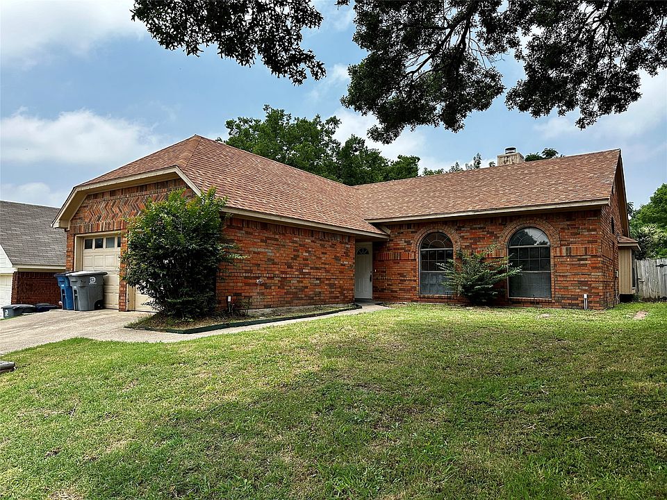 1st image of 6439 Royal Cedar Dr