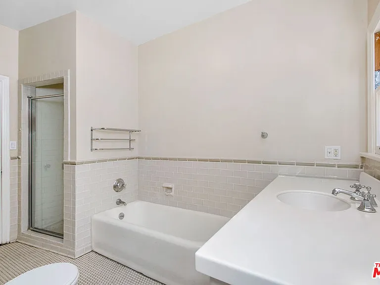 846 S Lucerne Blvd — Photo 15