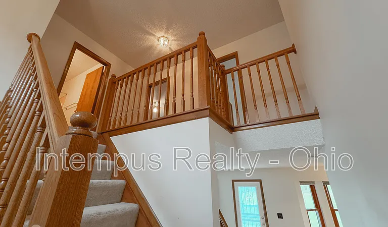 370 Glenside Ln — Photo 16