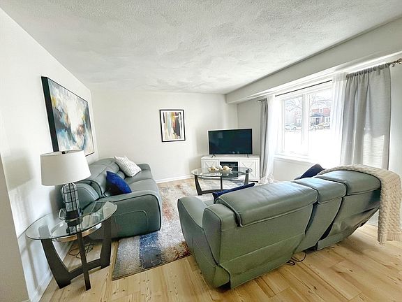 5th image of 1302 Lewis O Gray Dr Unit 1302