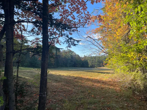 33a Bowdoinham Road, Lisbon, ME 04252