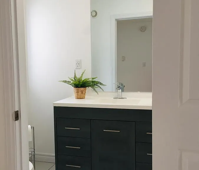 243 Carillon St #3 — Photo 4