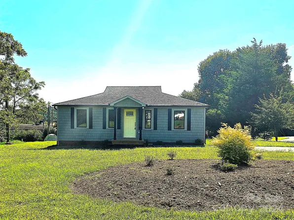 101 1st Ave NE, Hildebran, NC 28637