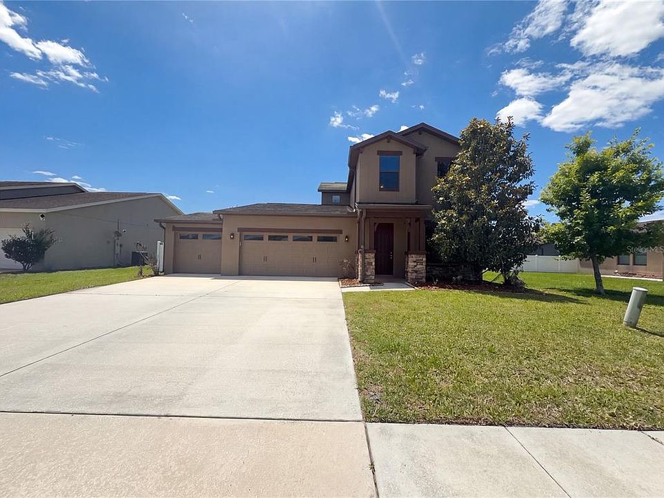 1st image of 4644 DORAL PARK AVENUE