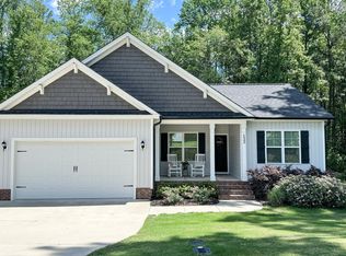 122 Poplar Dr, Clayton, NC 27520