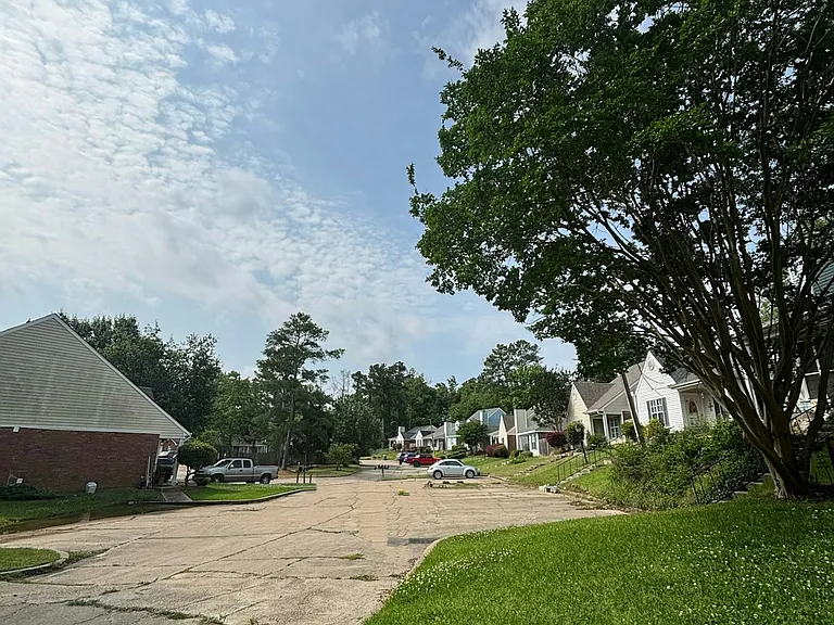 Quiet Neighborhood