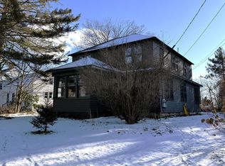 623 W Main St, Waldoboro, ME 04572