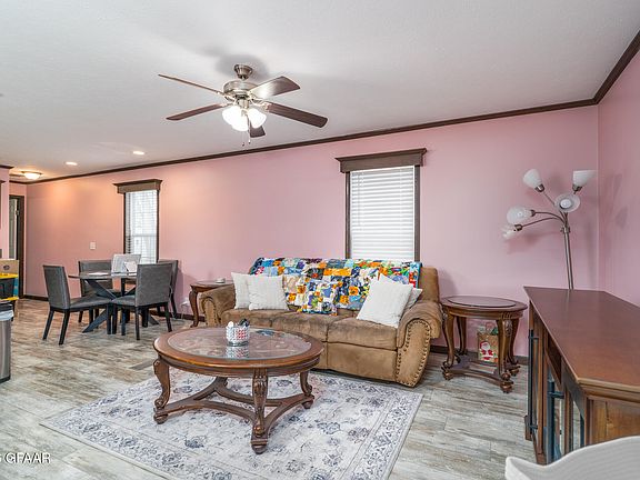 2nd image of 2487 Huntington Park Dr