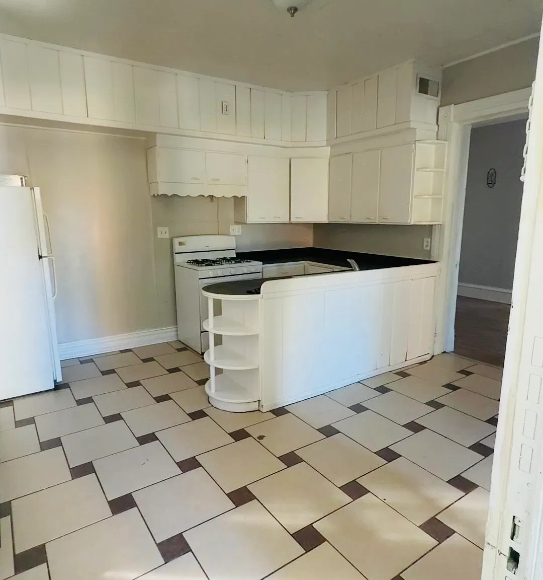 1 bed, 500 sqft, $925 — Photo 2