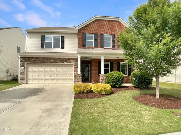 3709 Althorp Dr, Raleigh, NC 27616
