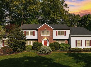 6 Henry Ct, Suffern, NY 10901