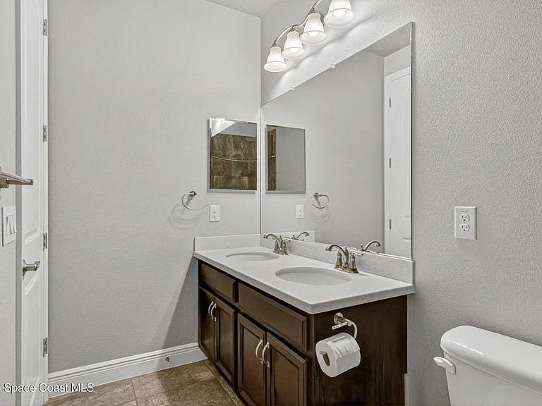8019 Marquette Dr — Photo 16
