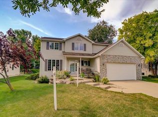 6631 Whittlesey Rd, Middleton, WI 53562
