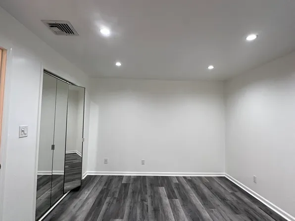 22 69th Street image 5 of 8