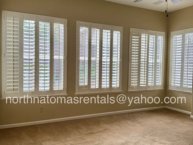 3949 Moraga Dr — Photo 27