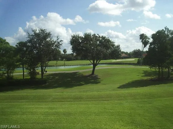 210 Vintage Cir APT 205, Naples, FL 34119