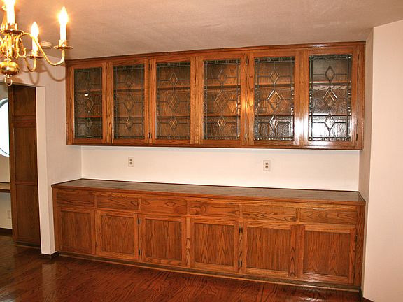 Dining Room Built in Cabinet