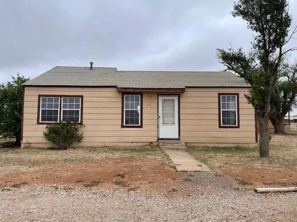 511 Liberty Dr, Idalou, TX 79329