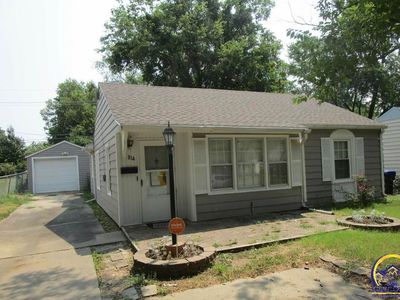814 SW Oakley Ave, Topeka, KS, 66606