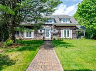238 Bay Ave, Patchogue, NY 11772