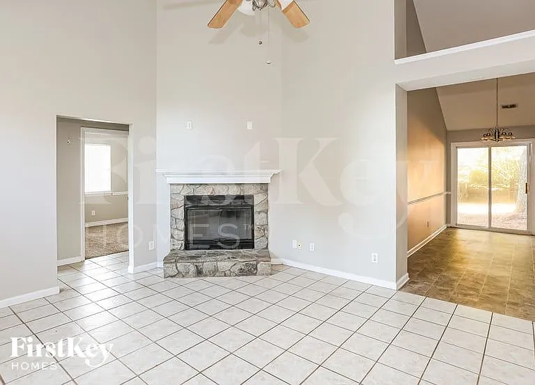 3380 Chadbury Dr NW — Photo 4