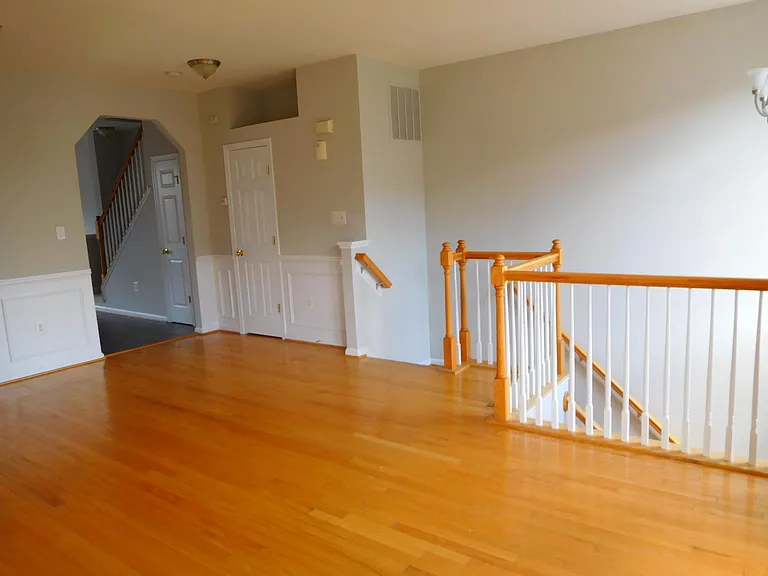 1941 Fieldstone Way — Photo 6