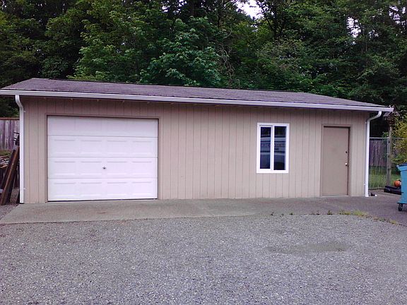 3rd image of 12112 62nd Ave E