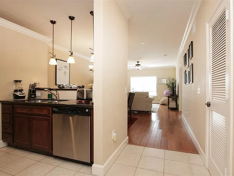 2203 Dorrington St #208 — Photo 11