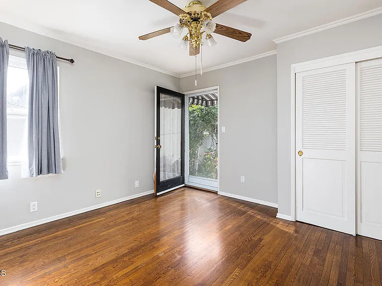 4819 Crown Ave — Photo 19