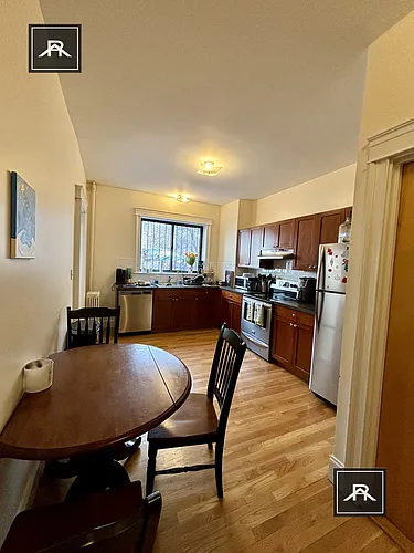 29 Glenville Ave #1 Photo 1