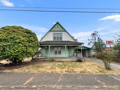 812 Willow St, Myrtle Point, OR, 97458