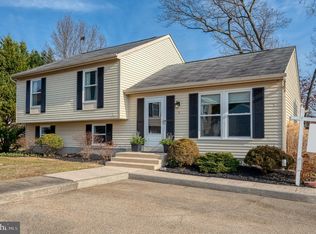 5 Wragby Ct, Perry Hall, MD 21128