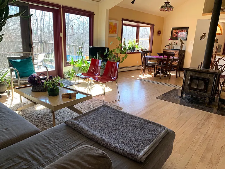 108 Sheldon Rd — Photo 4