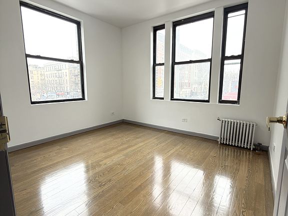 4th image of 600 W 186th St #2B
