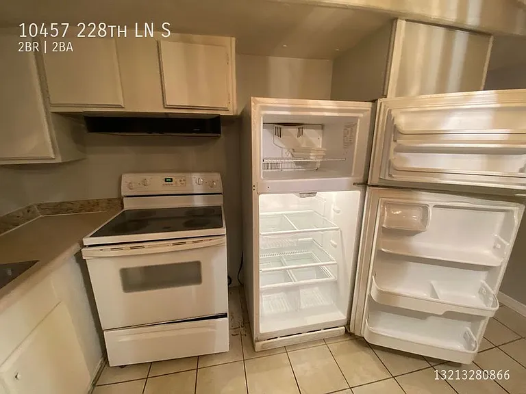 10457 S 228th Ln — Photo 13