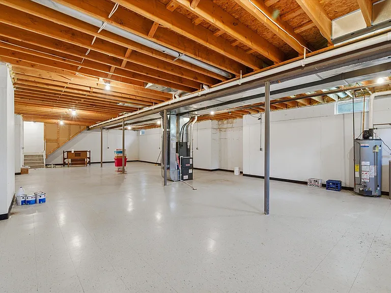 5700 W M 36 — Photo 44
