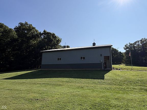 4th image of 7424 W County Road 375 S