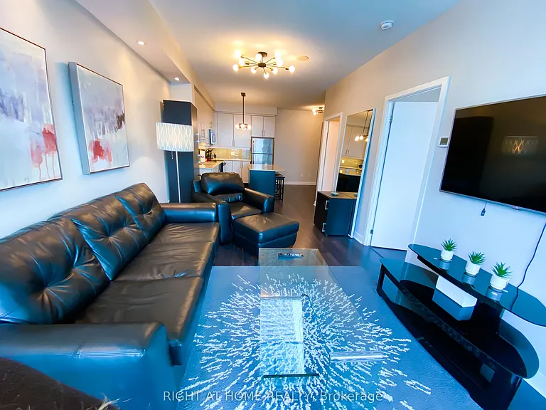 33 Bay St #3213 — Photo 15
