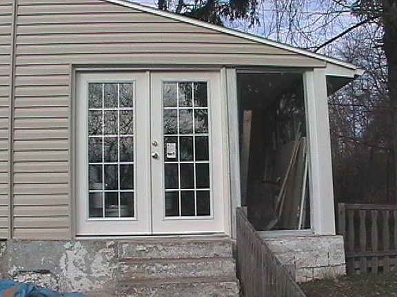 FMLY RM FRENCH DOOR