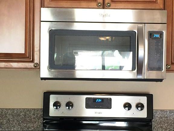 4th image of 1006 E Mountain Vista Dr